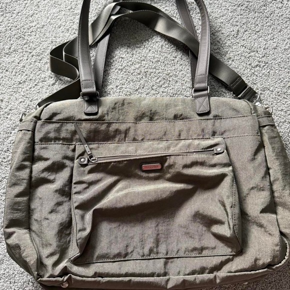 Briggs Riley Olive Green Nylon RFID Blocking Tote Bag Shoulder Bag Laptop Bag